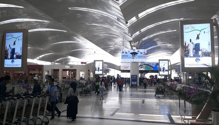 Skybridge Corridor Bandara Kualanamu Medan